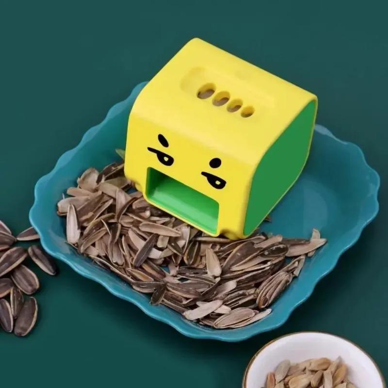 Sunflower Melon Shelling Machine Seeds Opener Lazy Artifact Child Assist Kitchen Gadget Safe Melon Nutcracker Household Goods