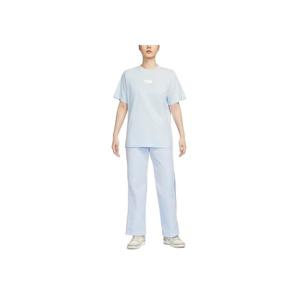 Nike Odzież sportowa Okrągły dekolt Wygodny T-shirt z krótkim rękawem Damskie T-shirty Jasnoniebieski HQ1699-423