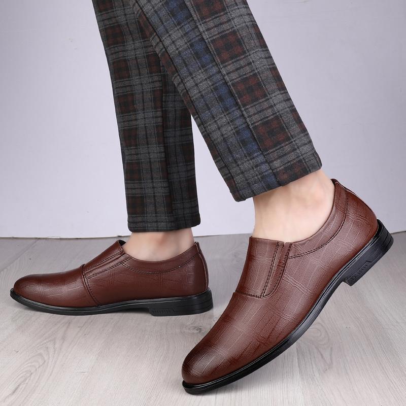 Scarpe eleganti da uomo in pelle di marca di lusso, scarpe da sposa eleganti, scarpe da uomo nere, scarpe Oxford da uomo per adulti