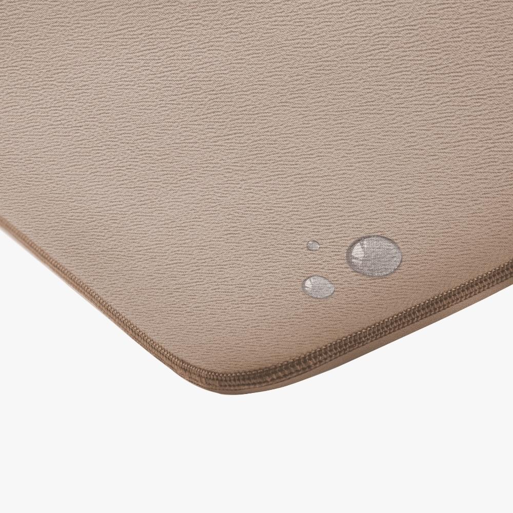 Uniq Torba Cyprus Laptop Sleeve 14 Nude Brown Water-Resistant Neoprene