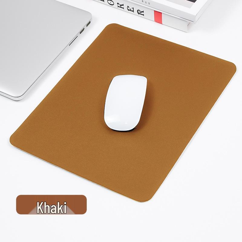 Minimalistická protiskluzová jednobarevná kožená podložka pod myš pro notebook, počítač, kancelářský stůl nebo hraní her