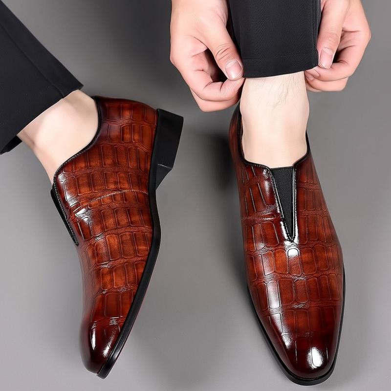 Men Dress Shoes Designer Business Mens Casual Shoes Classic Non Slip Leather Shoe Breathable Slip on Men Loafers Big Size
