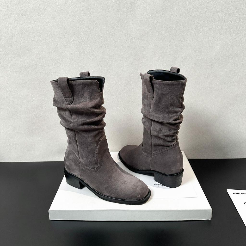 Zwiększenie wysokości 8CM Zamszowe krótkie buty rycerskie damskie 2025 wczesna jesień nowe koreańskie plisowane na grubym obcasie kowbojki