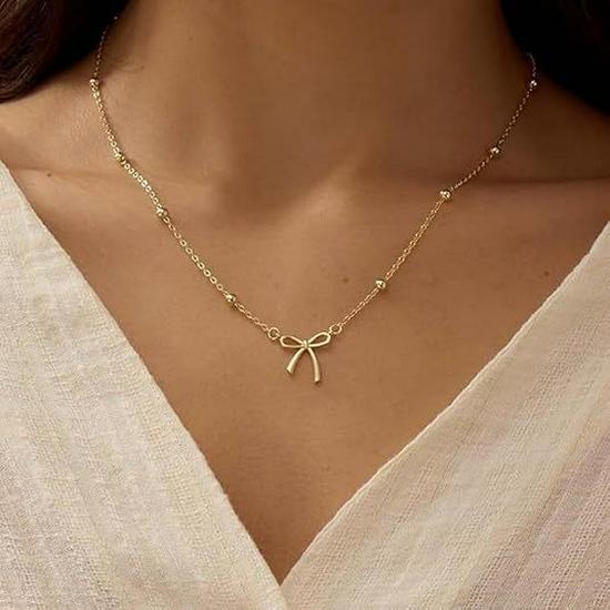 Charming Bow Pendant Clavicle Necklace - Elegant, Sweet, and Simple Beaded Chain золотой