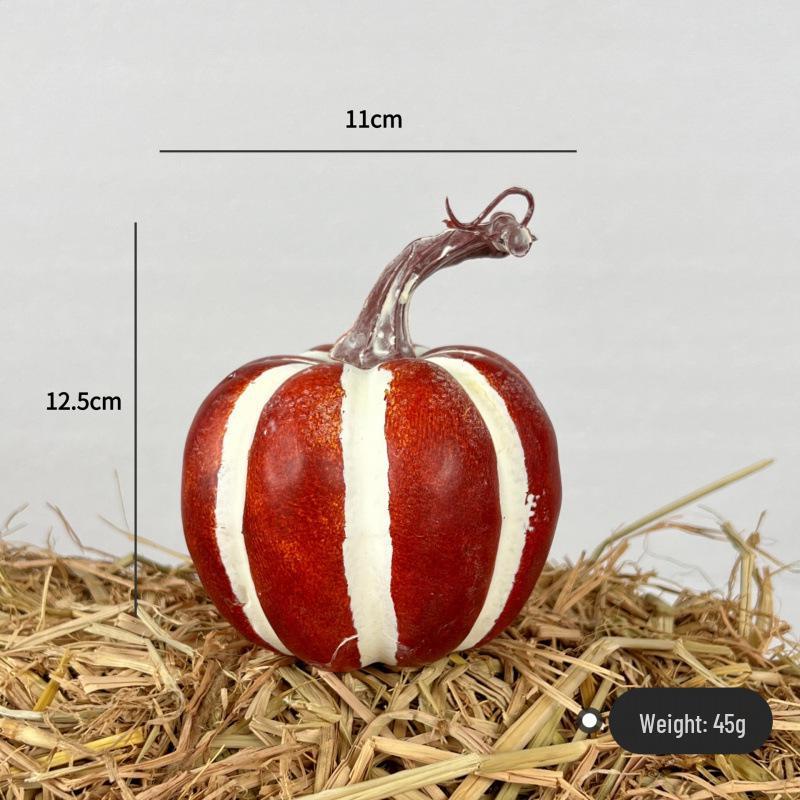 Pumpkin Harvest Festival Props: Farmhouse Halloween Decoration for Mall Displays and Room Ornaments
