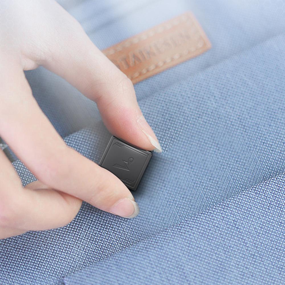 4G GPS Tracker Q7 Smart GPS Tracking Device Work with App Real Time Positioning Anti-Lost GPS Locator for Elderly Key Bag Wallet