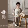 Completo sportivo a maniche lunghe e pantaloni casual in stile coreano per bambini piccoli (Primavera 2026)