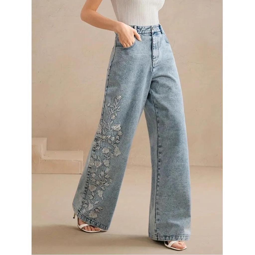 Jeans Dritti Elasticizzati da Donna Taglie Forti con Ricami - Nuovo Stile Denim Lavato