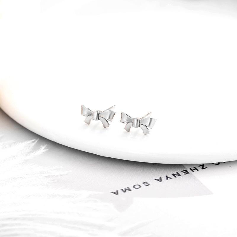 Damskie kolczyki ze stopu miedzi z cyrkoniami Lindon - Kolczyki z zawieszką na prezent weselny