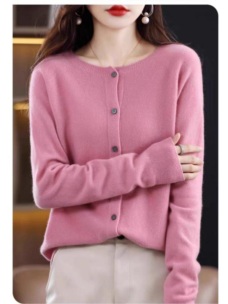 Women's 100% Wool Solid Color Cardigan Sweater - Autumn Collection