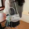 Bag Women's Messenger Bag 2025 New Autumn and Winter Large-capacity Retro High-end Women's Versatile Single Room Handbag
