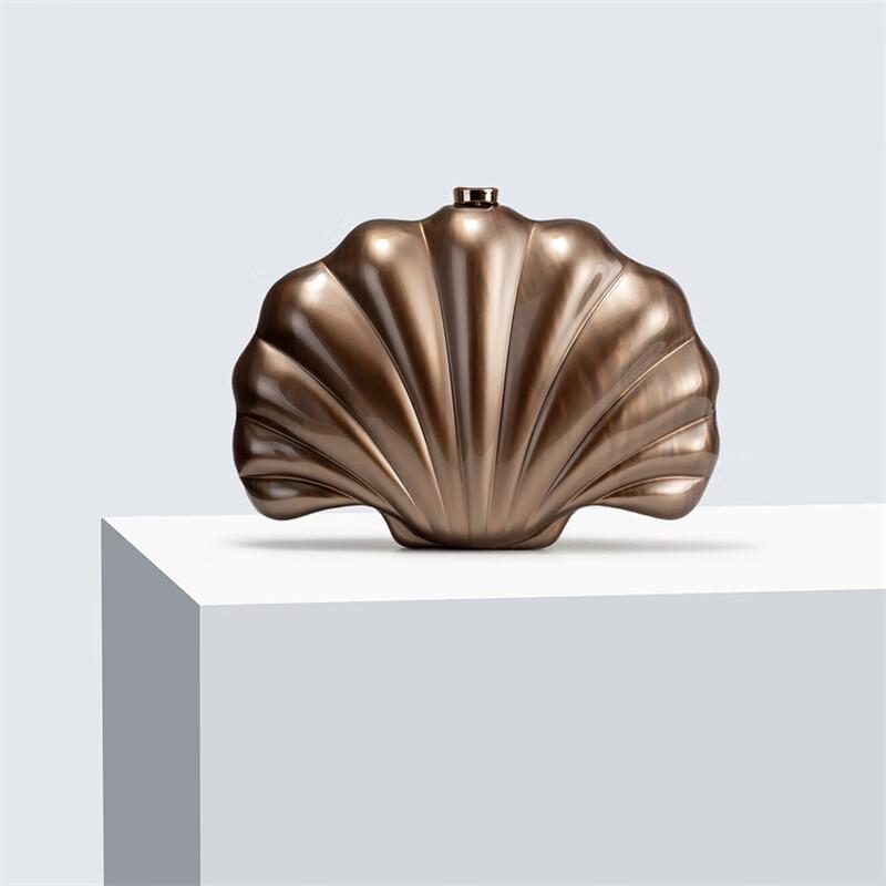 Женская неровная сумка-клатч через плечо с ракушкой REWELL