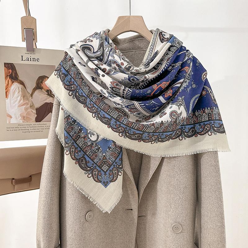 Spring and autumn retro niche literary and artistic fan cashew flower printed square scarf trendy fashionable clothing with shawl