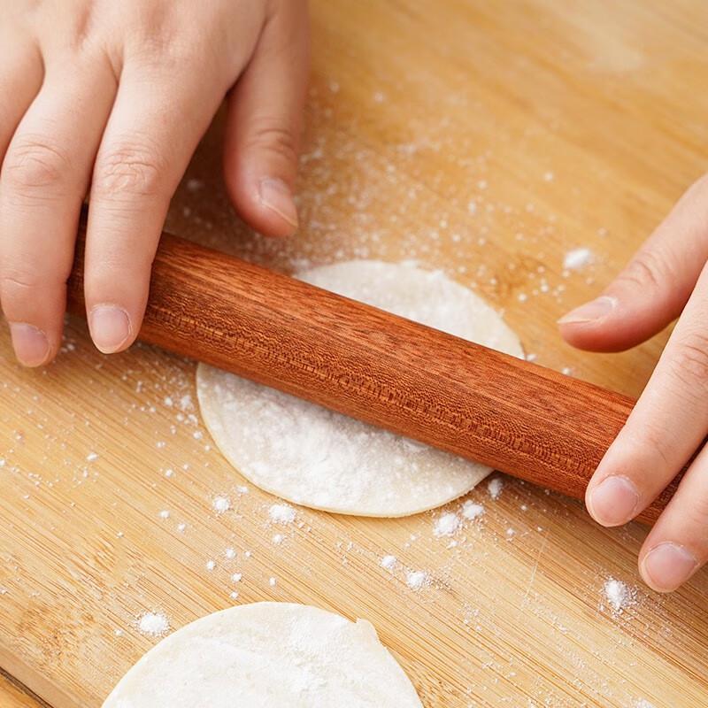 ZISIZ Большая скалка из дерева венге