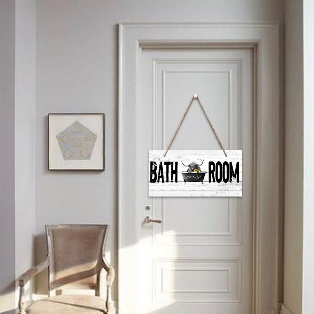 1pc Humorous and Funny Bathroom Sign,Sunflower Highland Cow Bathing In Bathtub, Wooden Hanging Plaque Decoration, 3.94in×7.87in