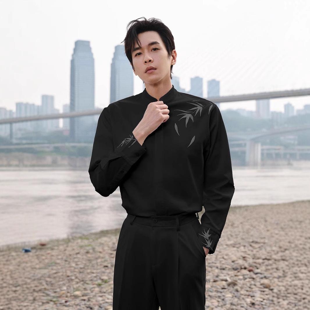 

Чжан Жоюнь Рубашка с вышивкой в китайском стиле, воротник-стойка - Белая, с длинным рукавом, весенне-осенний стиль M чёрный