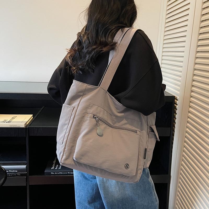 Commuter Large Capacity Handbag Women's Shoulder Bag Lightweight Tote Bag