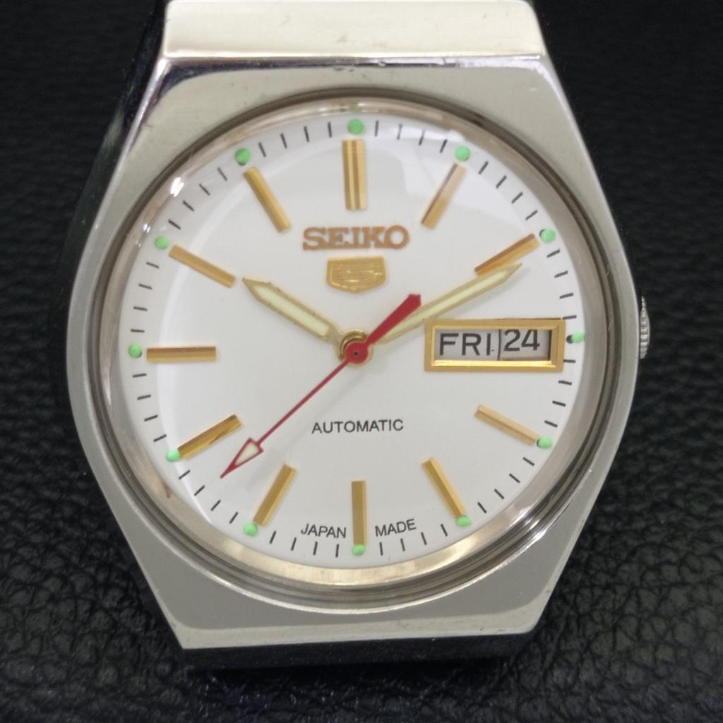 VINTAGE SEIKO 5 AUTOMATIC 6309A JAPAN MENS WHITE COLOR DIAL WATCH A702635-1 R209-a702635
