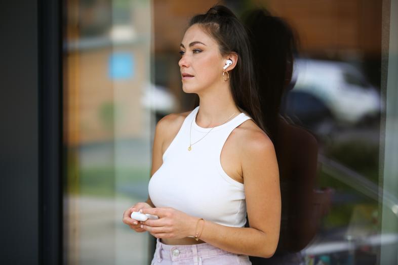 TWS Wireless Headphones ISY ITW-5000-WT PRO White