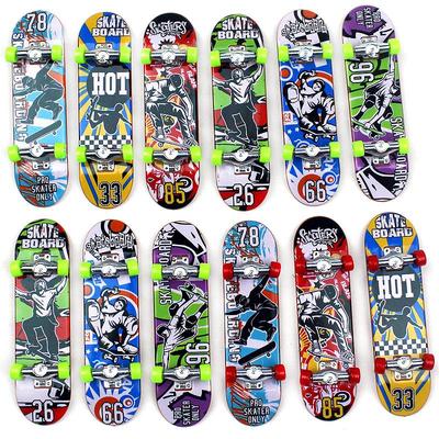 Alloy Finger Skateboard 9.5cm - Desktop Fingerboard Toy.