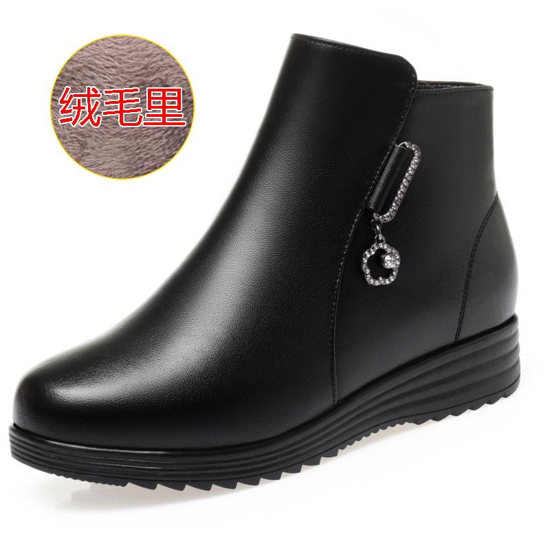 Mom Shoes Winter Velvet Cotton Shoes Thickened Wool Women's Cotton Boots Women's Short Boots Flat-soled Medium and Old Non-slip Boots Large Size