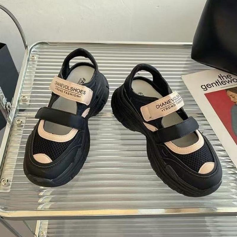 Spring and summer new mesh breathable hollow bag head sandals thick sole heightening sports sandals