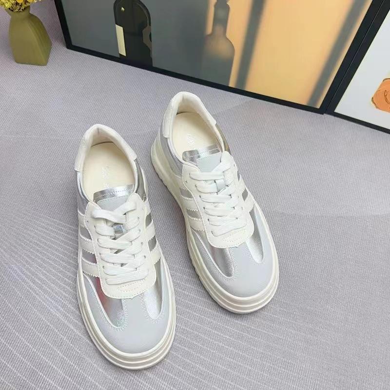 Inner heightening platform German training shoes women's 2025 autumn new Internet celebrity sports shoes casual student board shoes white shoes