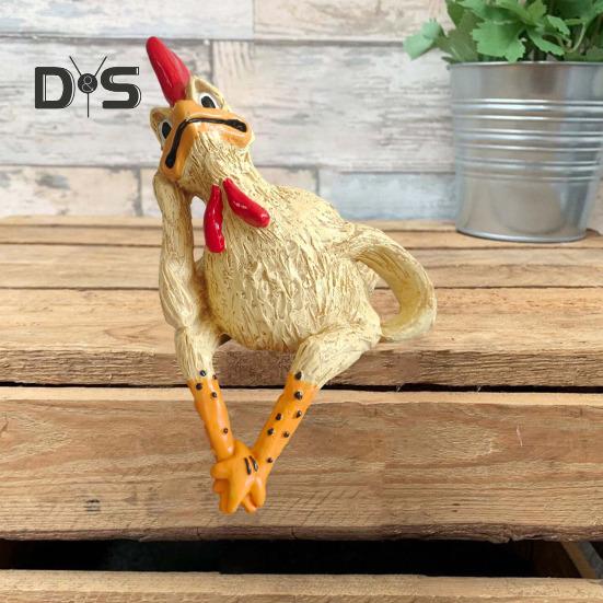 Sedící kuřátko figurka kreslená žlutá kuřecí soška socha pryskyřice slepice zvířecí model domácí kancelář police na knihy stolní dekorace ozdoba