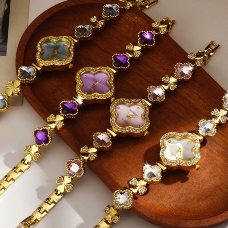 Fashionable temperament, light luxury, diamond studded bracelet, women's quartz watch, clover shaped wristwatch