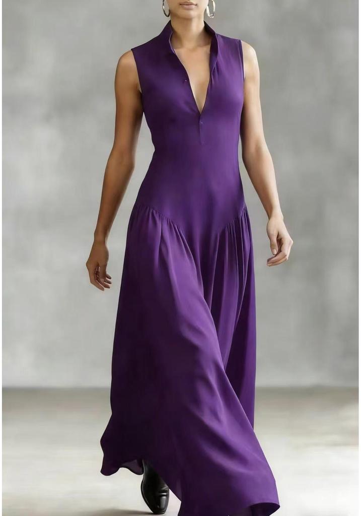 Elegant Black V-Neck Sleeveless Maxi Dress with Cinched Waist, Perfect for Work and Evening Events