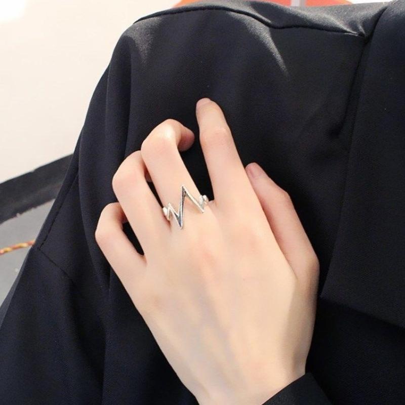 Elegant Gothic Wing Couple Rings Open Band Design Comfortable Wear Alloy Materials Unisex Matching Lovers Accessory