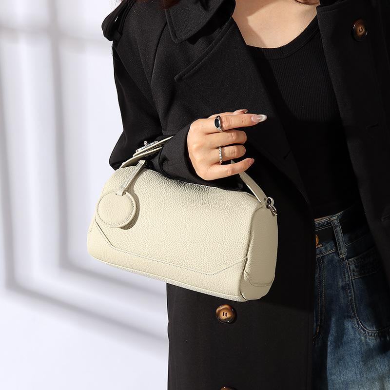 Genuine Leather Pillow Bag Women's Summer Bag Cowhide Crossbody Bag Fashionable Mom Bag Hand-held Small Bag