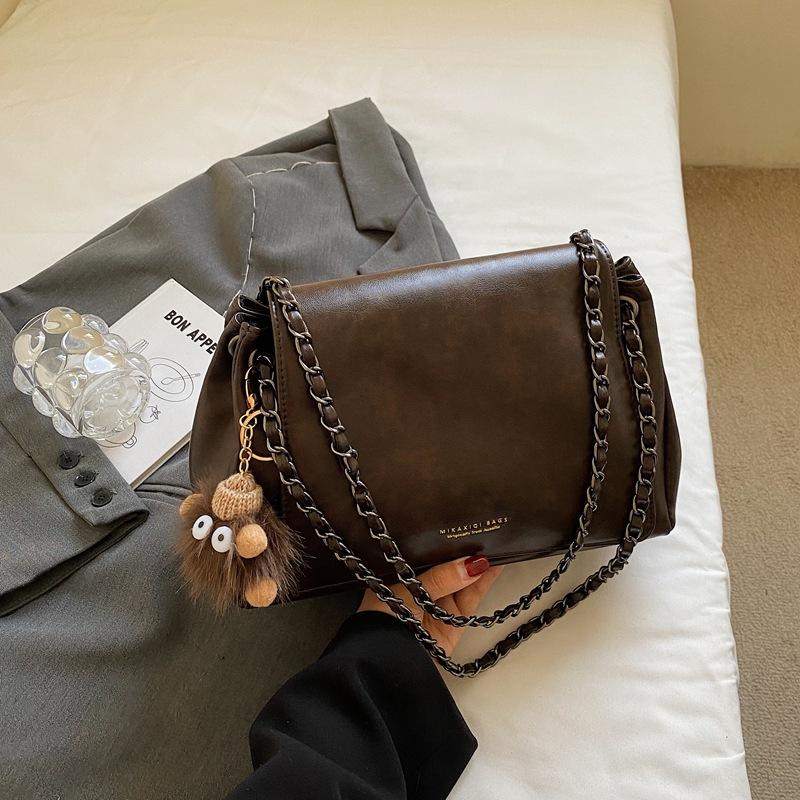 Casual Large-capacity Fashion Simple Commuter Chain Shoulder Bag Women's 2025 Autumn New Foreign Style Ins Tote Bag