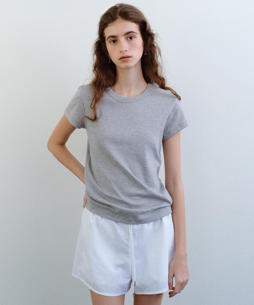 Yulago Essential Half T-Shirt