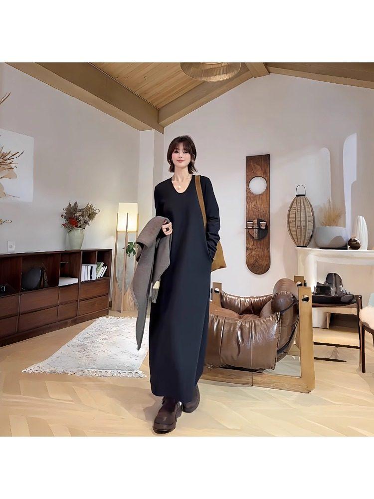 

60387# Plus Size V-Neck Autumn Dress: Elegant Long Style for a Taller, Slimmer Look with Belly Coverage 2XL чорний