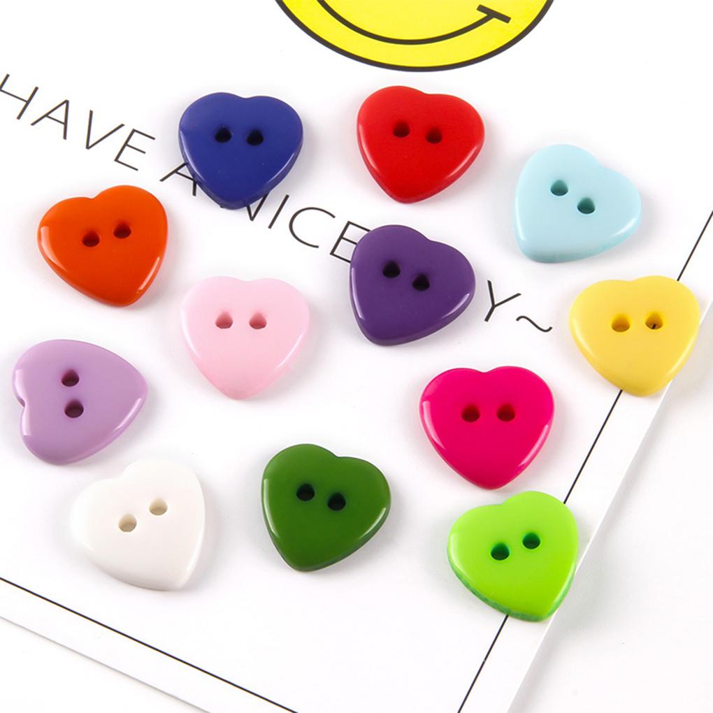 100 Pieces Heart Shape Plastic Buttons Knitting Sewing Fastener Mixed Color Button with 2 Holes DIY Connector for