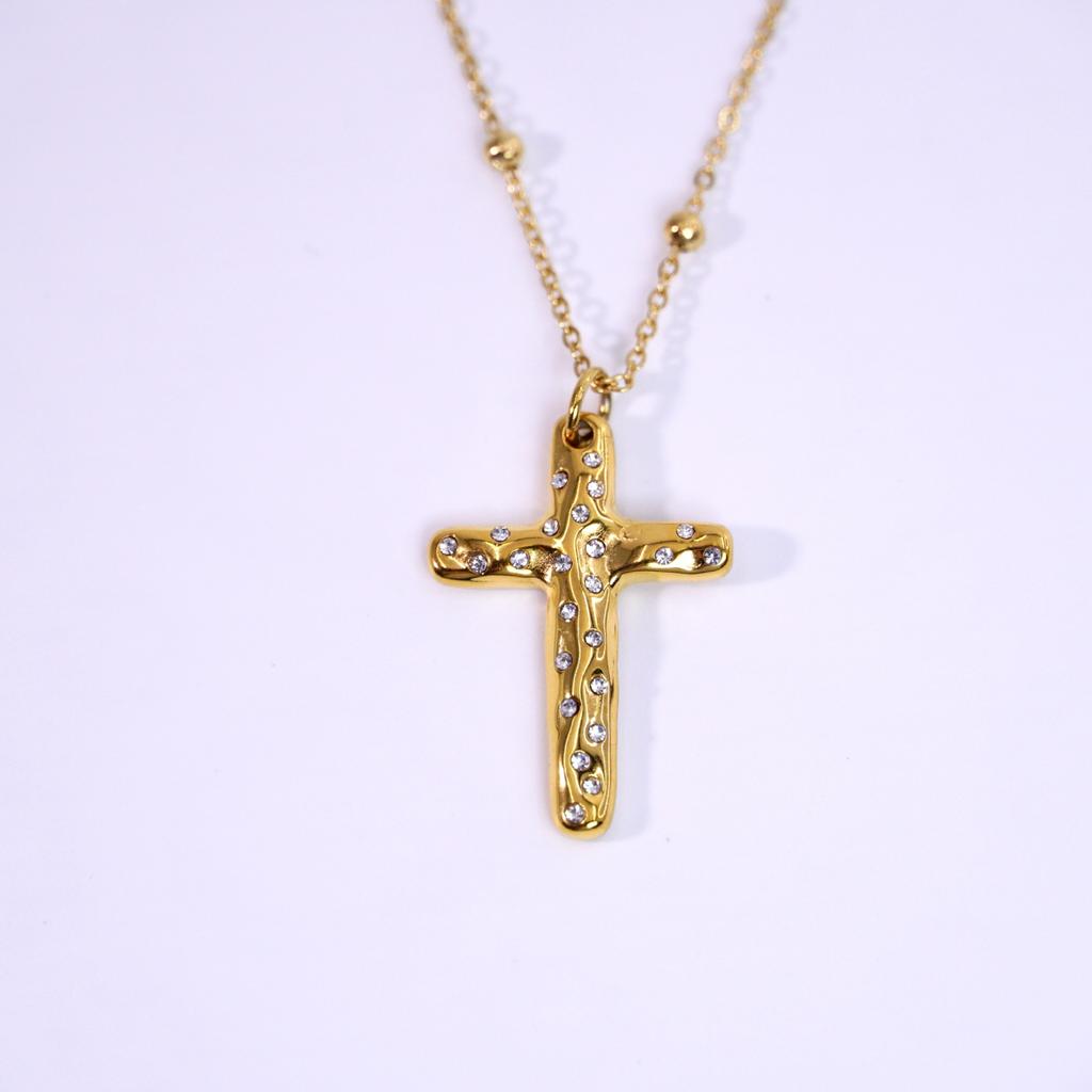 European and American High-end Cross Shape Design Necklace Set with White Diamonds Natural Pearls Hip-hop Niche Jewelry