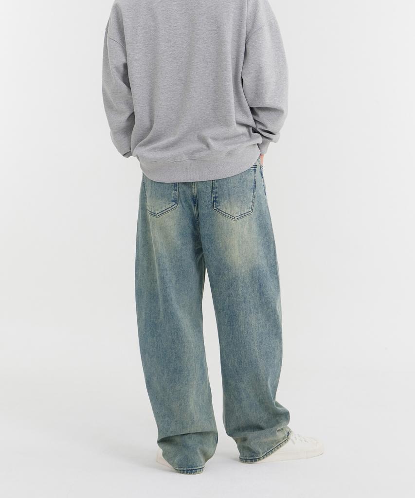 Akeusi Craft Centerline Over Balloon Fit Wide Denim Pants (Light Wash)