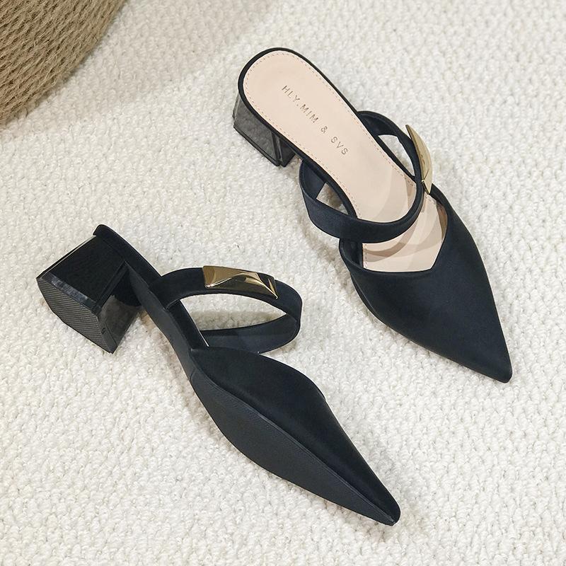 

Huiliya, Baotou Slippers Women s 2025 New High Heel Outer Wear Medium Heel Coarse Heel Baotou Muller Shoes G5330-6 39