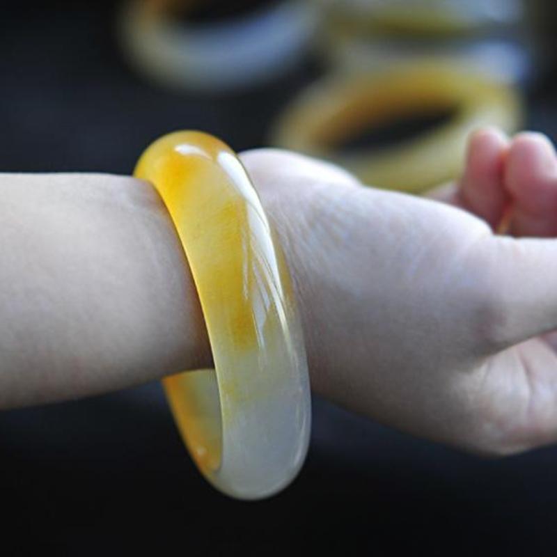 Brățară de 15MM din Jad Dragon Galben de Specie Icy Natural, cu Farmec la Modă Floare Pluteitoare, Brățară Smarald, Brățară Jad Cadou pentru Femei