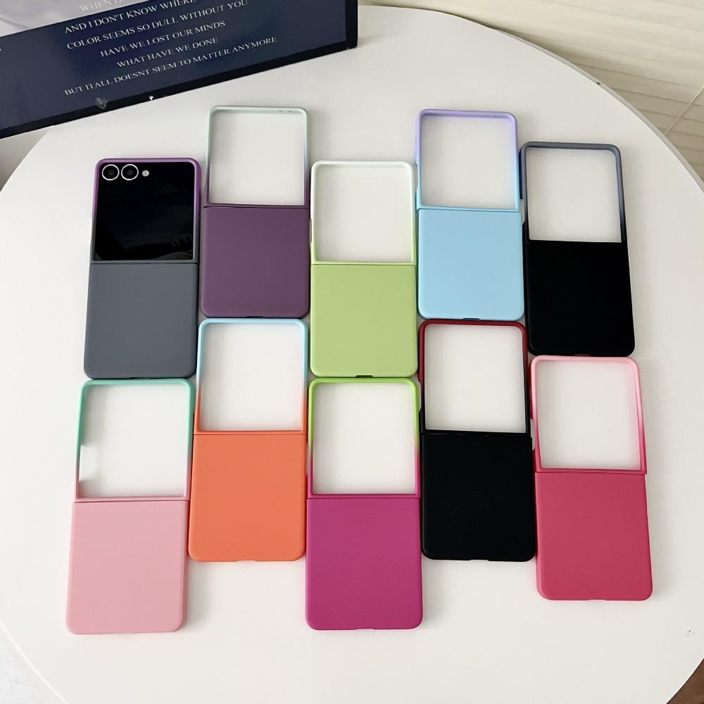 PC Skin Feel Gradient Color Phone Case for Samsung Galaxy Z Flip 7 6 5 4 3 ZFlip5 Flip6 Flip7 FE Large Window Protection Cover