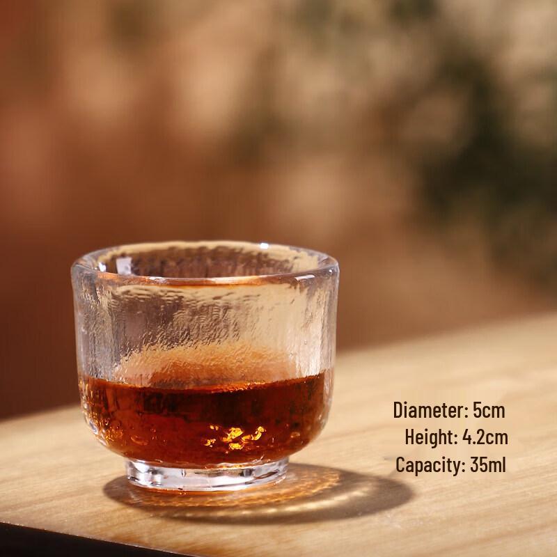 Qiwei Japanese Style Glass Tasting Cup with Lid