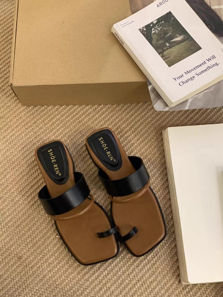 French fashion wedge heel shoes cool slippers 2025 summer soft-soled foot slippers toe thick-soled slippers women's summer outer wear
