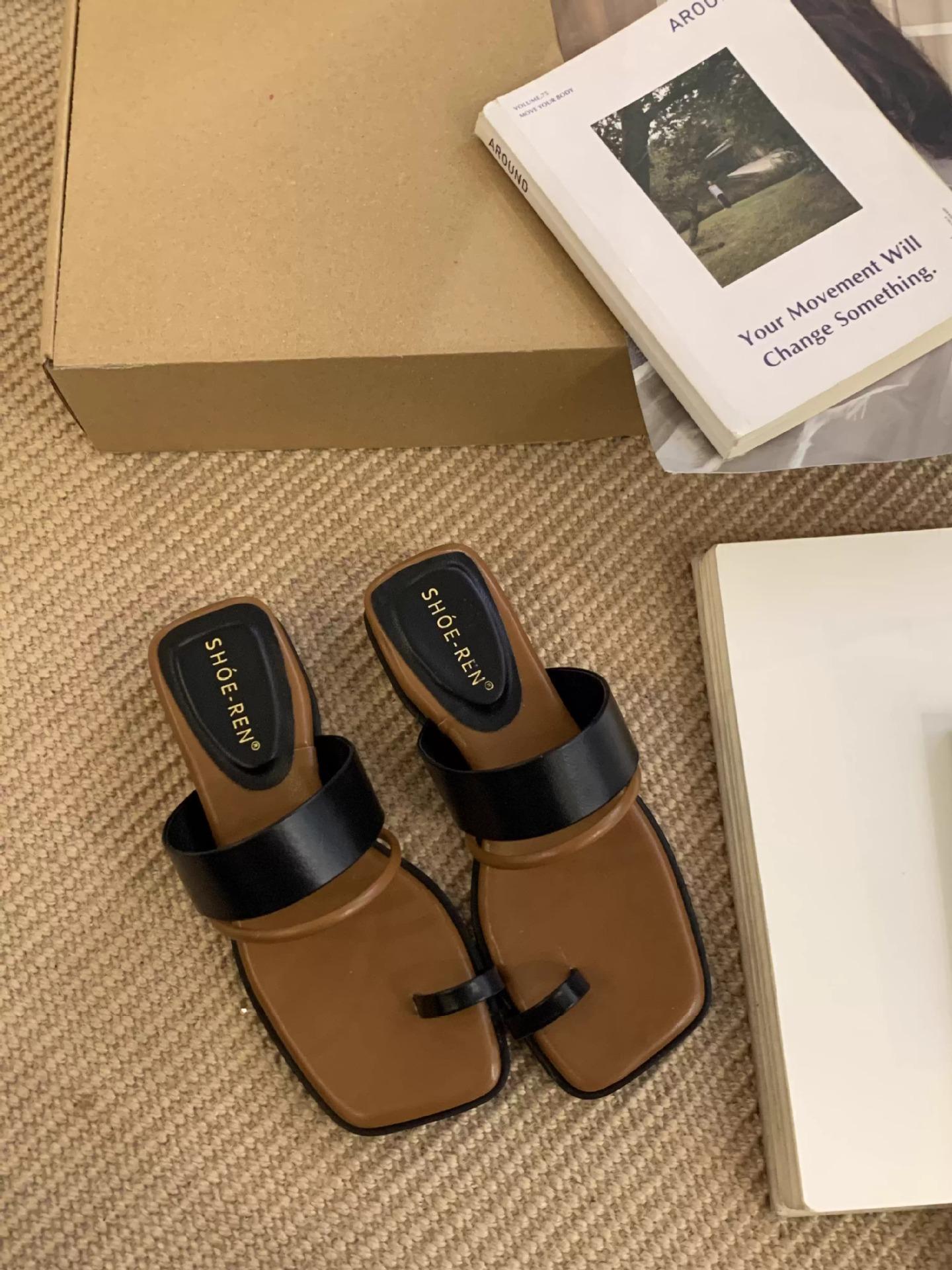 

Французская мода туфли на танкетке, классные тапочки 2025 года, летние тапочки с мягкой подошвой, тапочки с толстым носком, женская летняя верхняя одежда 40 чёрный