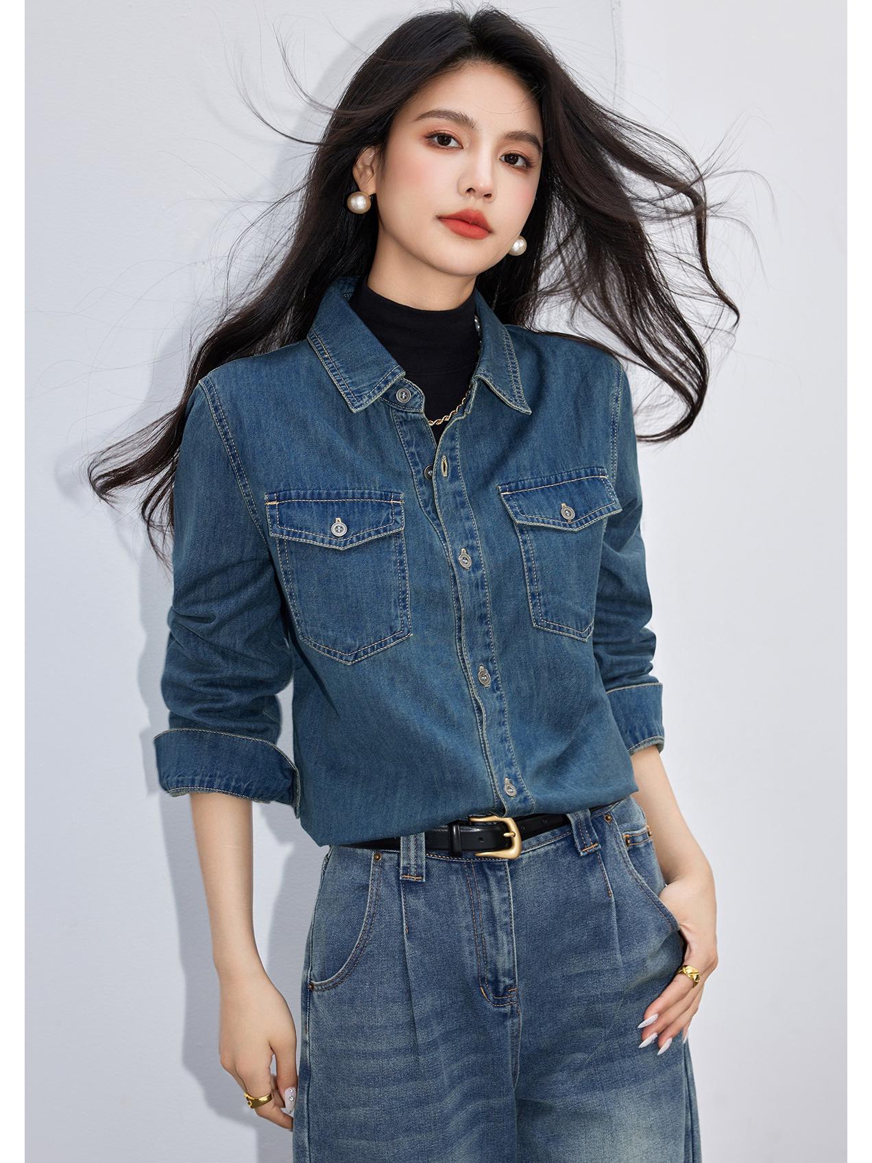 

Women s Blue Layered Denim Lapel Long-Sleeve Shirt - New Spring Collection Small