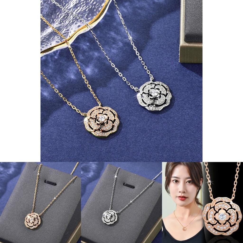 Fashionable 18k White Gold And Rose Gold Flower Pendant Necklace With Accents Diamond