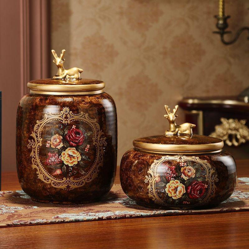 European and American Decorative Set: Fruit Bowl, Tissue Box, Ashtray, and Figurines for Living Room Coffee Table.