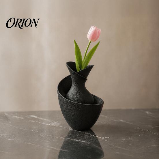 Decorative Vessel for Courtyard Display Minimalist Vase, Modern Flower Vase Living Room Dining Table Versatile Planter Balcony Garden Bedroom,