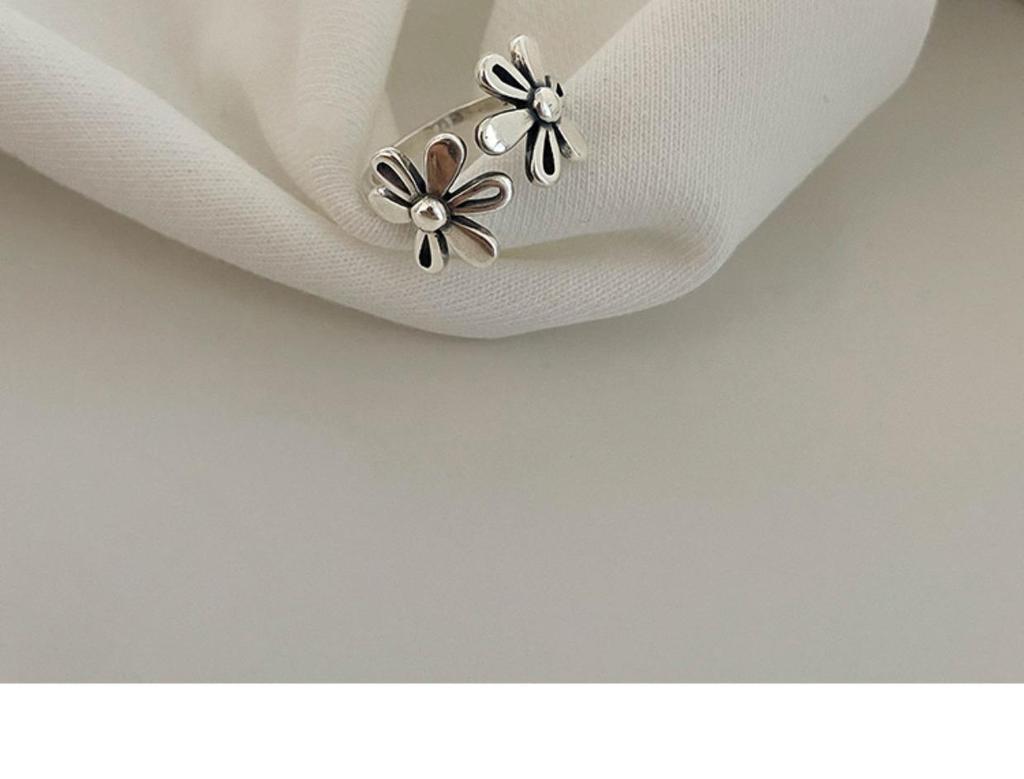S925 Sterling Silver Adjustable Flower Ring - Retro Fashion Niche Design for Women