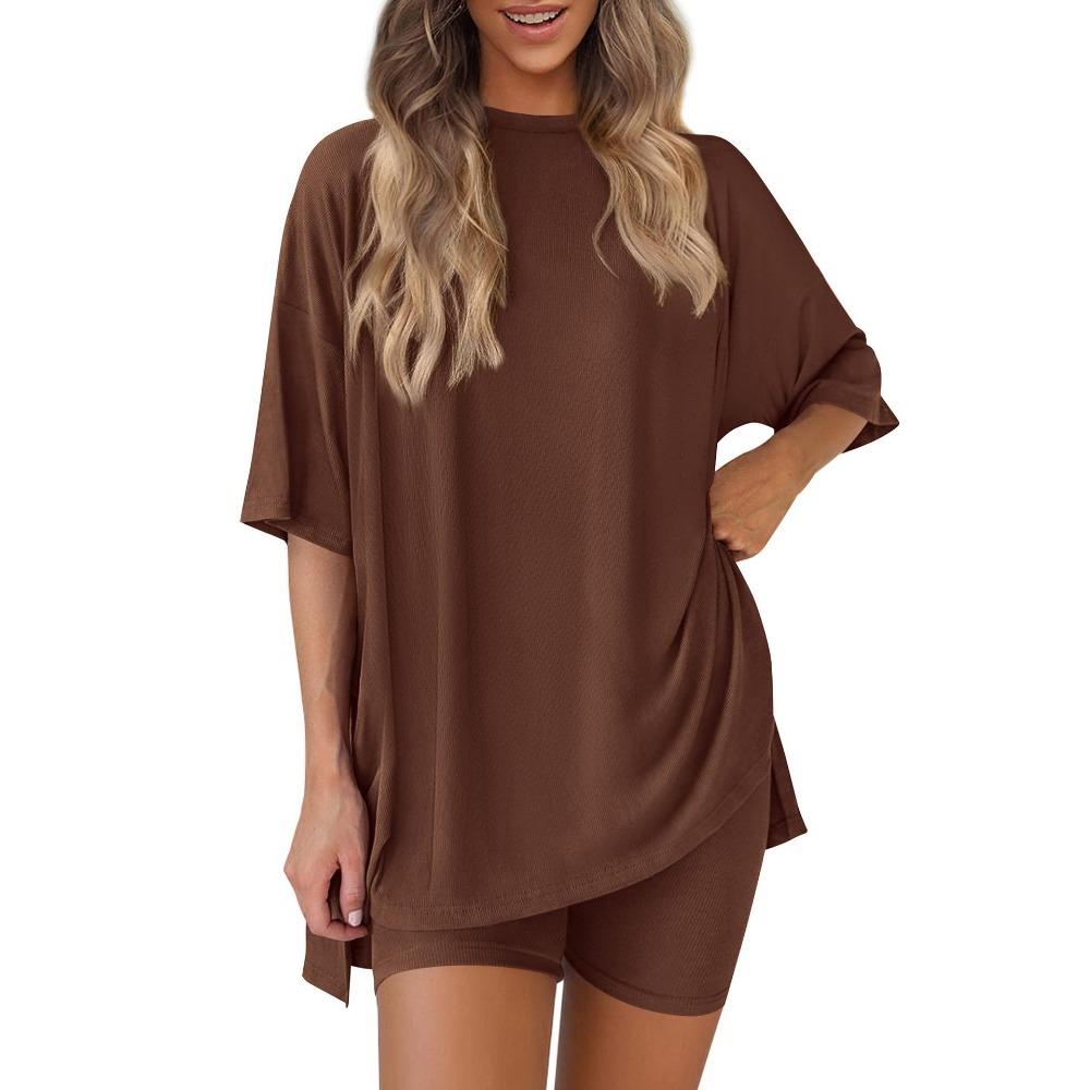 Das neue Sommer-Mode-Freizeit-Sportbekleidungsset ist einfarbig und locker geschnitten.